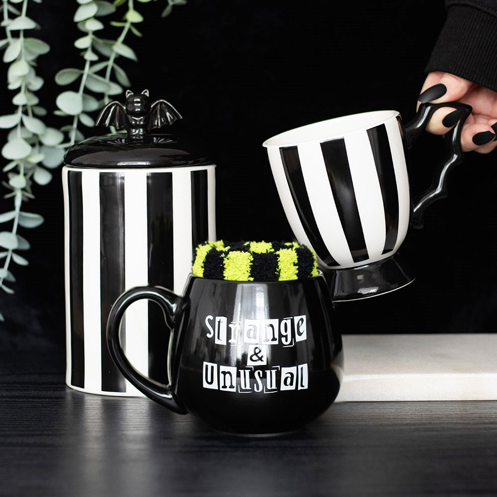 Schwarz weisse Tasse Stripes