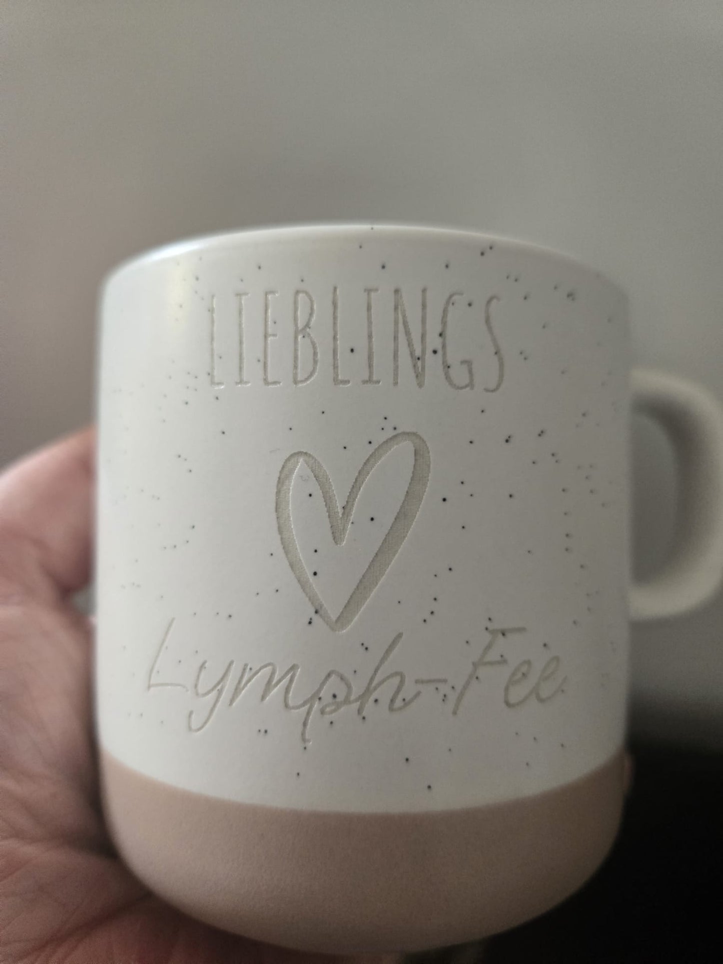 Personalisierte Tasse für Therapeutin, Pflegekraft oder Herzensmensch – individuelles Geschenk mit Name, Beruf und Wunschtext
