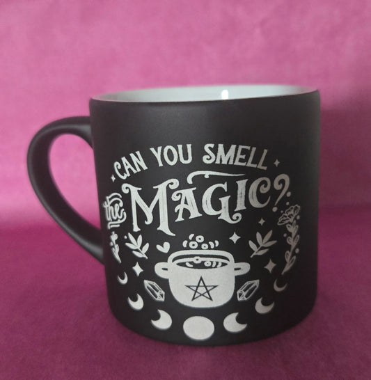 Hexen Tasse 180 ml – Keramiktasse mit Hexenkessel – Witchy Kaffeetasse – Magisches Geschenk für Hexenfans