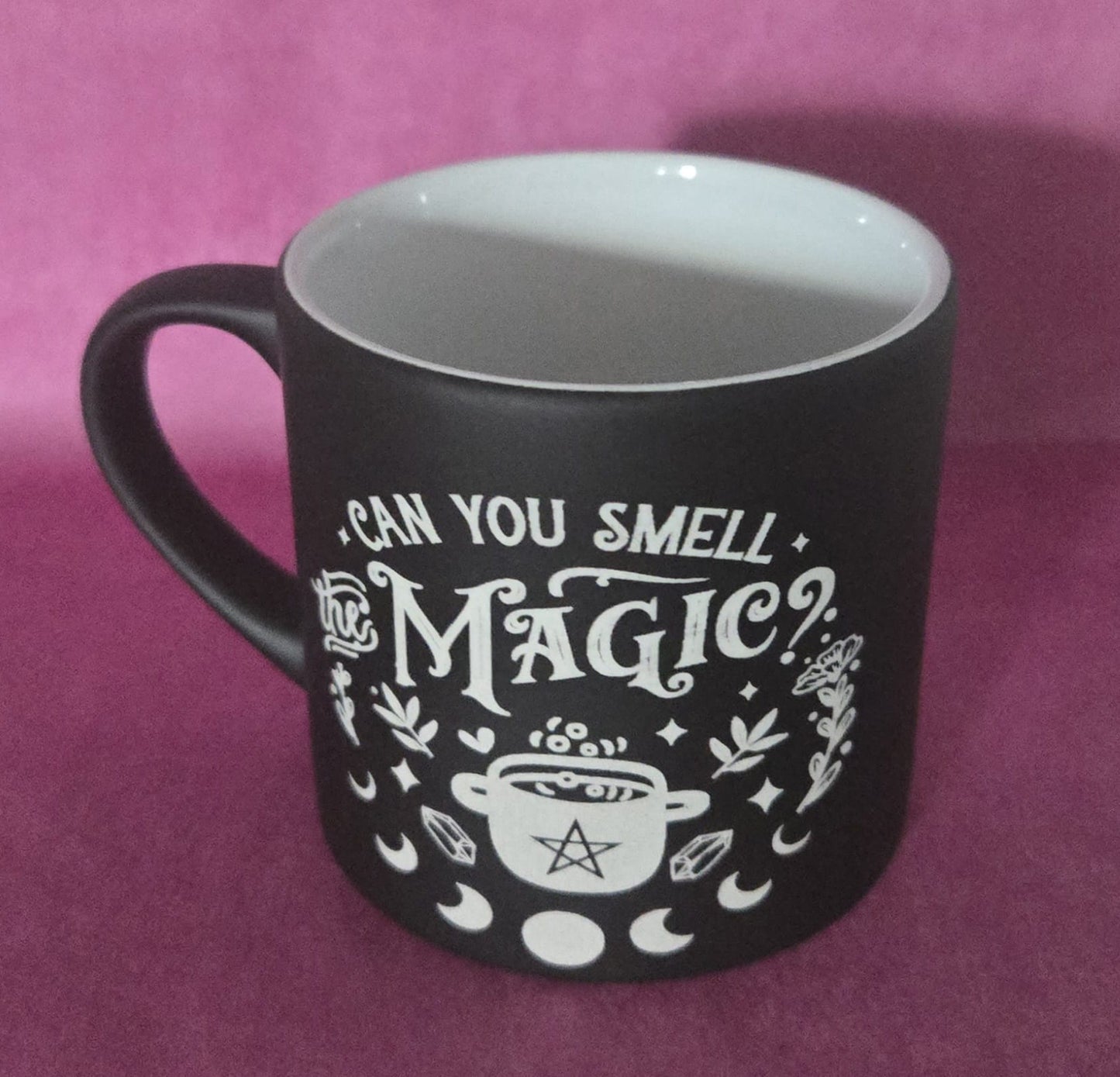 Hexen Tasse 180 ml – Keramiktasse mit Hexenkessel – Witchy Kaffeetasse – Magisches Geschenk für Hexenfans